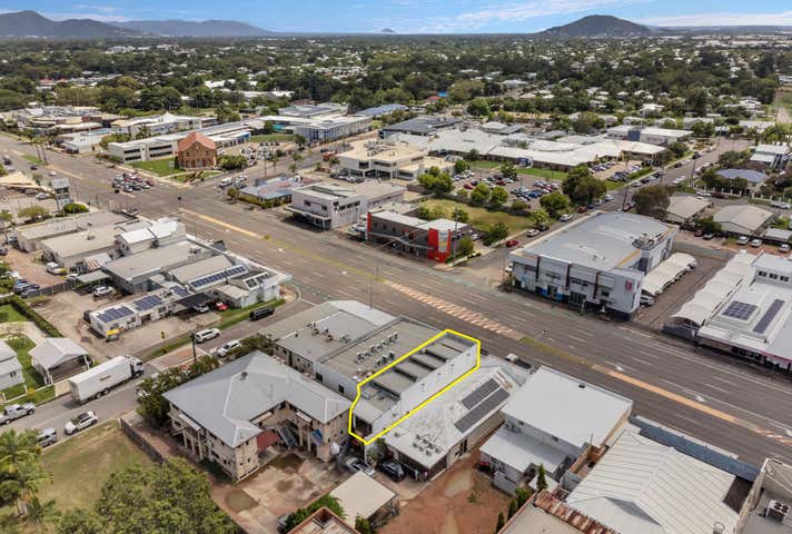 2/106 Charters Towers Road Hermit Park QLD 4812 - Image 12