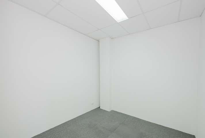 2/21 Dixon Road Rockingham WA 6168 - Image 10