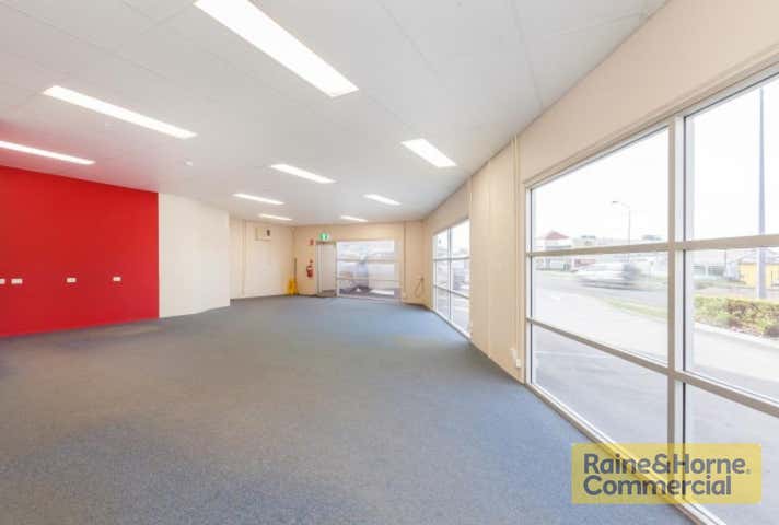 1/12 Webster Road Stafford QLD 4053 - Image 3