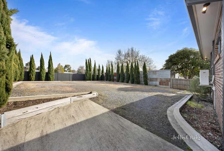 10 Vincent Street Daylesford VIC 3460 - Image 10