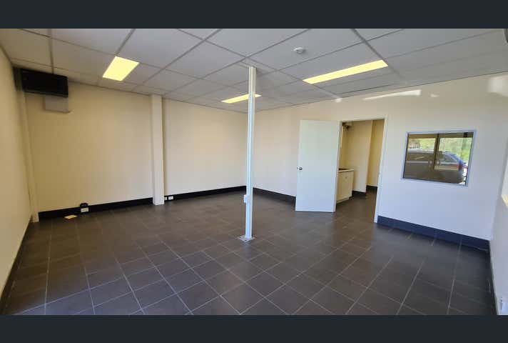 104 Furniss Rd Landsdale WA 6065 - Image 5