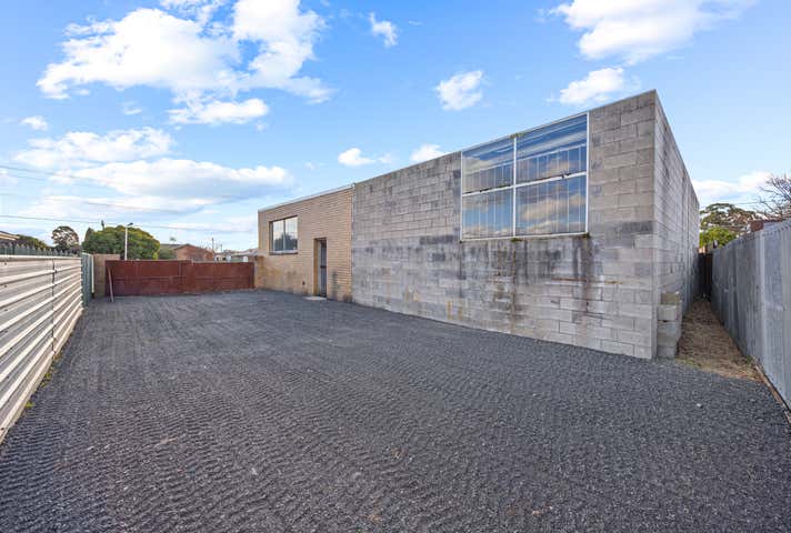 396-398 Forest Street Wendouree VIC 3355 - Image 8