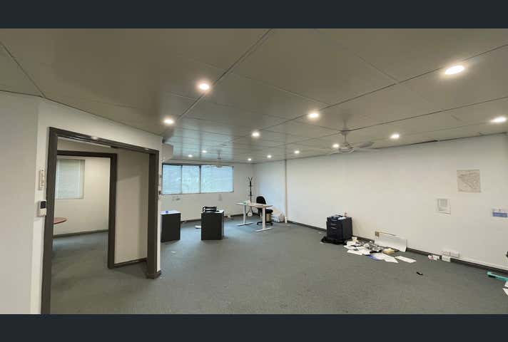 Unit  21, 107-113 Heatherdale Road Ringwood VIC 3134 - Image 6