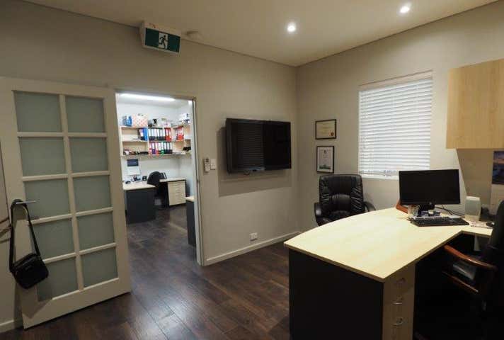 13/51 Lancaster Rd Wangara WA 6065 - Image 9