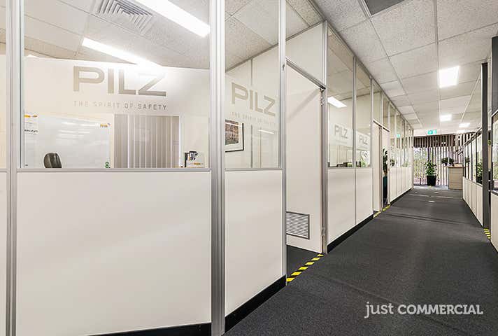 1/12-14 Miles Street Mulgrave VIC 3170 - Image 8