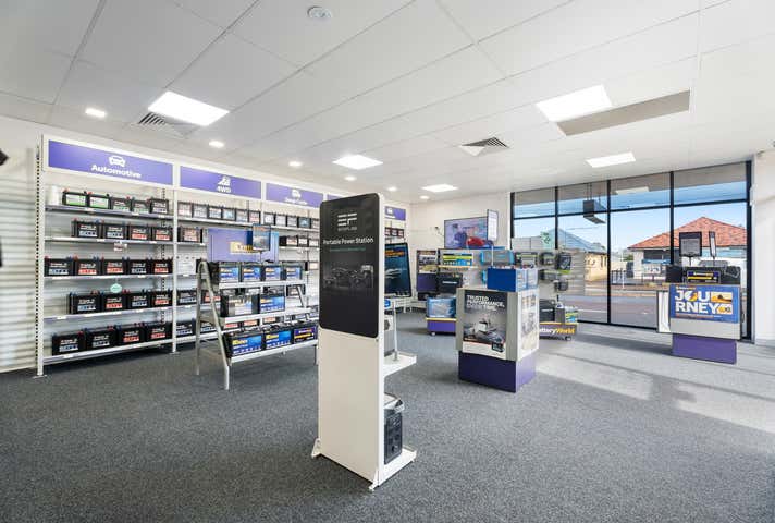 Shop  3, 467-469 Pacific Highway Belmont NSW 2280 - Image 4