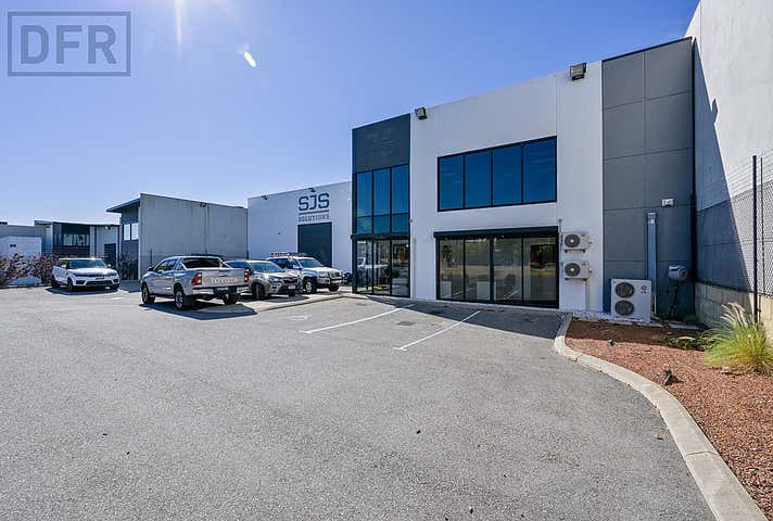 75 Erceg Road Yangebup WA 6164 - Image 7