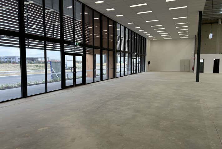 18 Pinnacle Drive Neerabup WA 6031 - Image 5