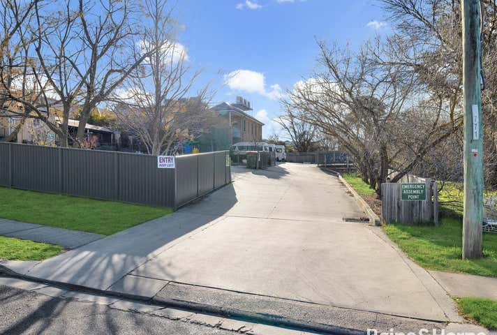 265 Durham Street Bathurst NSW 2795 - Image 17