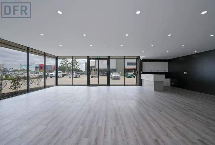 4/14 Jacquard Way Port Kennedy WA 6172 - Image 9