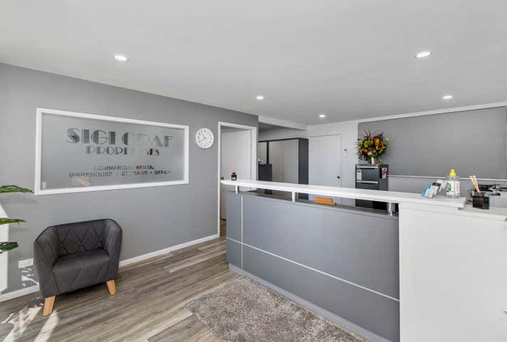 Pinnacle Complex, 58-62 Keane Street Currajong QLD 4812 - Image 6