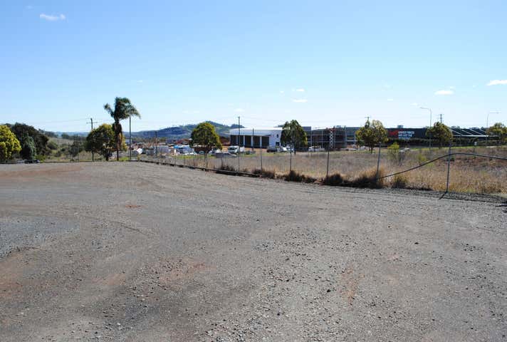 362-364 Anzac Avenue Harristown QLD 4350 - Image 7