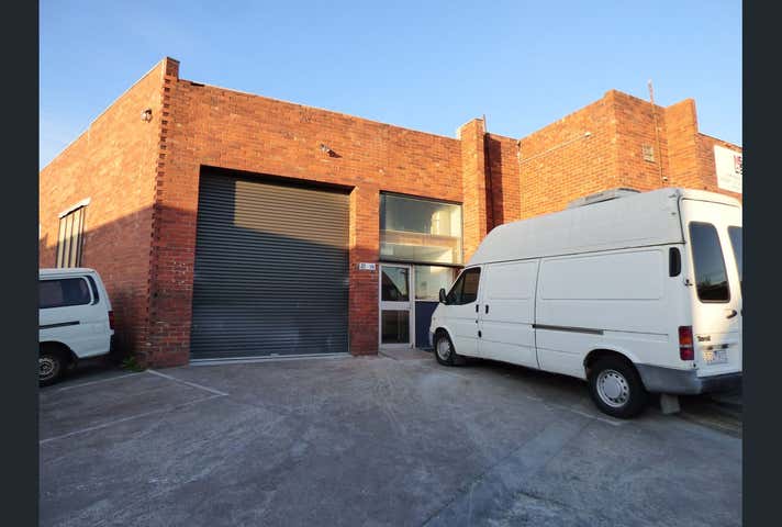 10/21-23 Capella Crescent Moorabbin VIC 3189 - Image 1