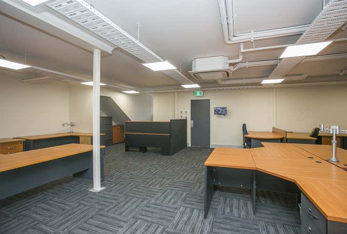 Unit 2, 12 Buckingham Dr Wangara WA 6065 - Image 12