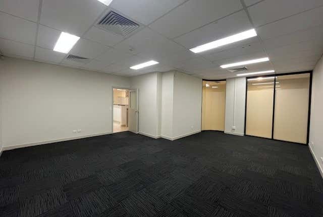 105/58-60 Manila Street Beenleigh QLD 4207 - Image 7