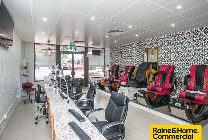 13 / 140 Grand Boulevard Joondalup WA 6027 - Image 2