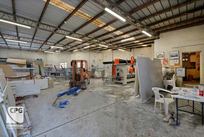 9 Lorraine Street Peakhurst NSW 2210 - Image 6