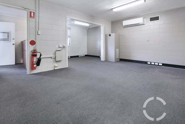 31 Dibley Street Woolloongabba QLD 4102 - Image 2