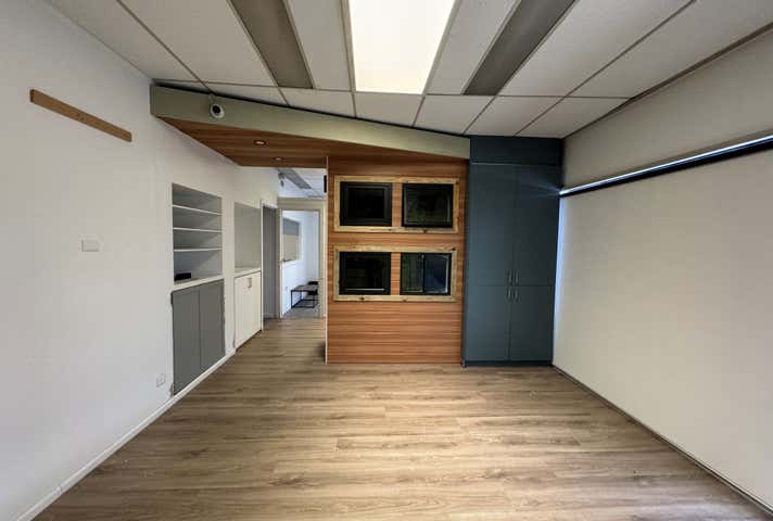 2/16-18 Windsor Road Croydon VIC 3136 - Image 3