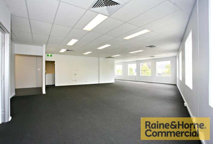 30B/121 Kerry Road Archerfield QLD 4108 - Image 3