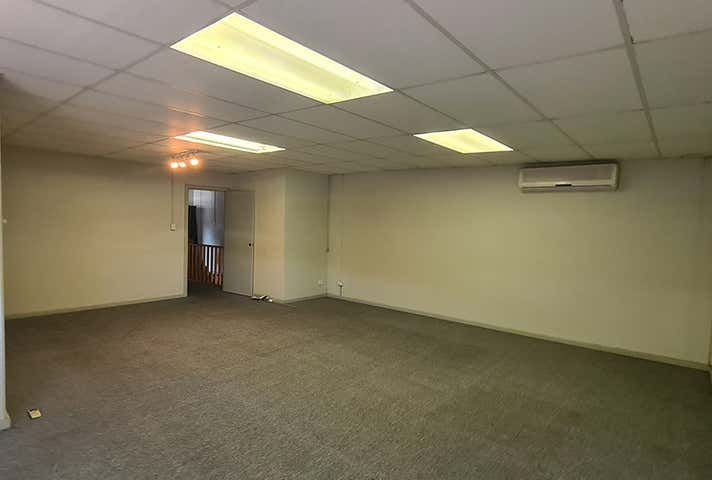 30 Truganina Rd Malaga WA 6090 - Image 14