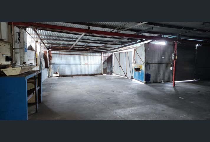 5 Surfers Avenue Mermaid Beach QLD 4218 - Image 13