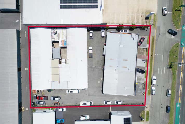 130 Brisbane Road Labrador QLD 4215 - Image 13