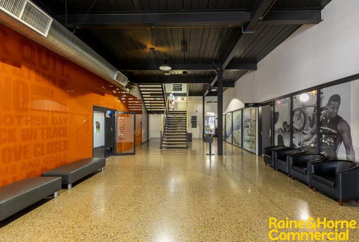 39 Dobney Avenue Wagga Wagga NSW 2650 - Image 6