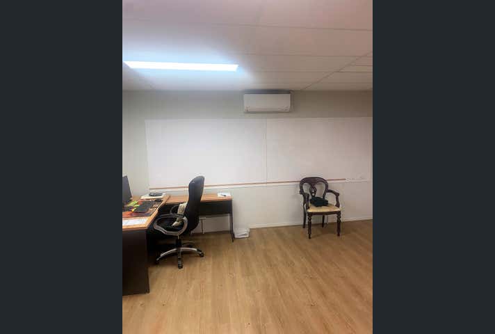 4/1 Hawkins Crescent Bundamba QLD 4304 - Image 7