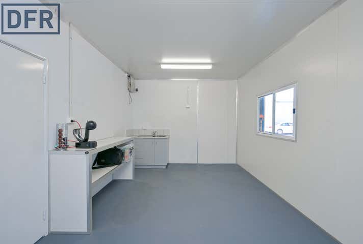 13 Paxton Way Port Kennedy WA 6172 - Image 14