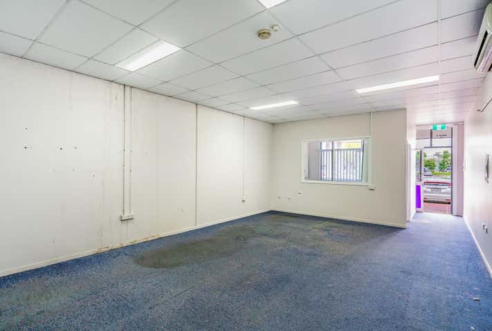 33 Barklya Place Marsden QLD 4132 - Image 9