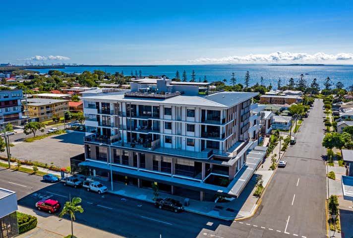 First Floor, 66 Bay Terrace Wynnum QLD 4178 - Image 13