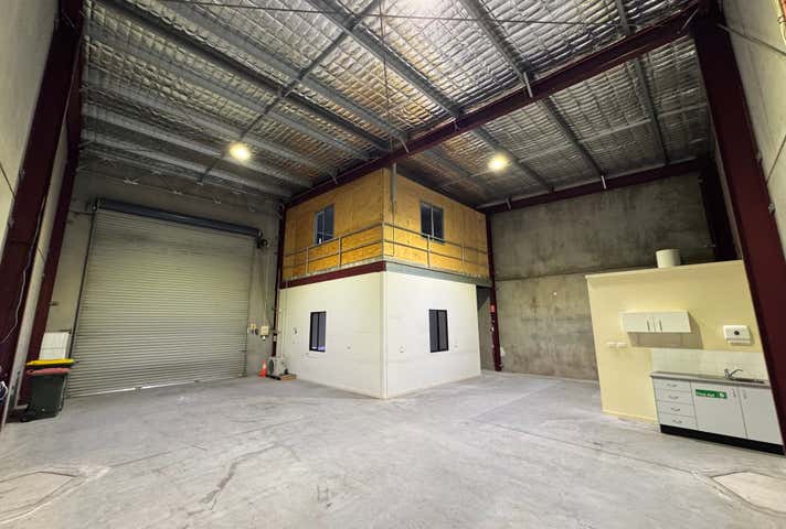 6/7 Friesian Close Sandgate NSW 2304 - Image 3