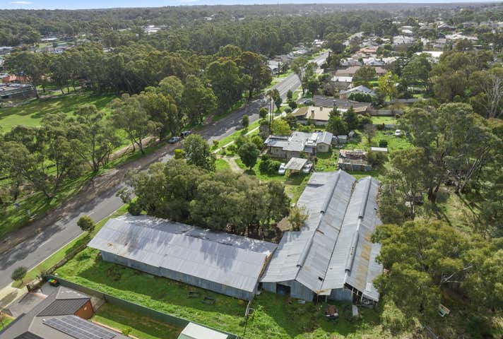 190-194 Retreat Road Spring Gully VIC 3550 - Image 10