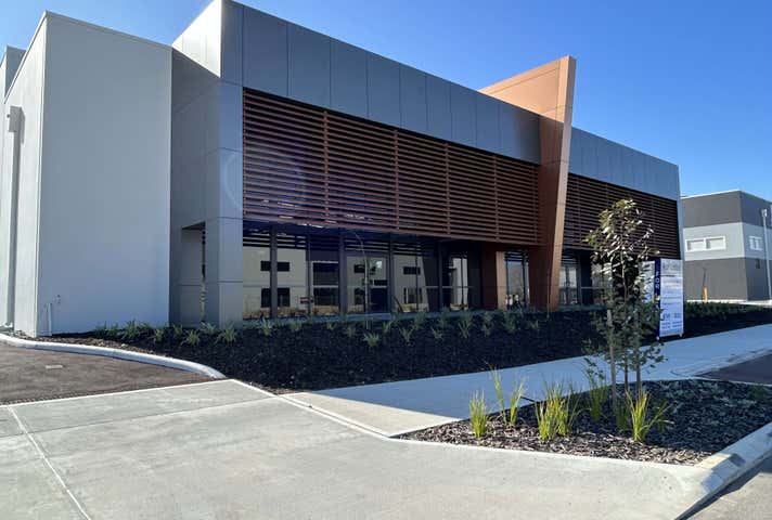 18 Pinnacle Drive Neerabup WA 6031 - Image 18