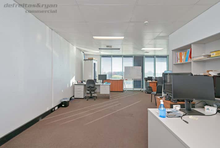 7/7 Gympie Way Willetton WA 6155 - Image 6