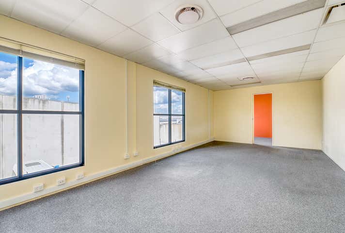 18 Sudburry Street Darra QLD 4076 - Image 6