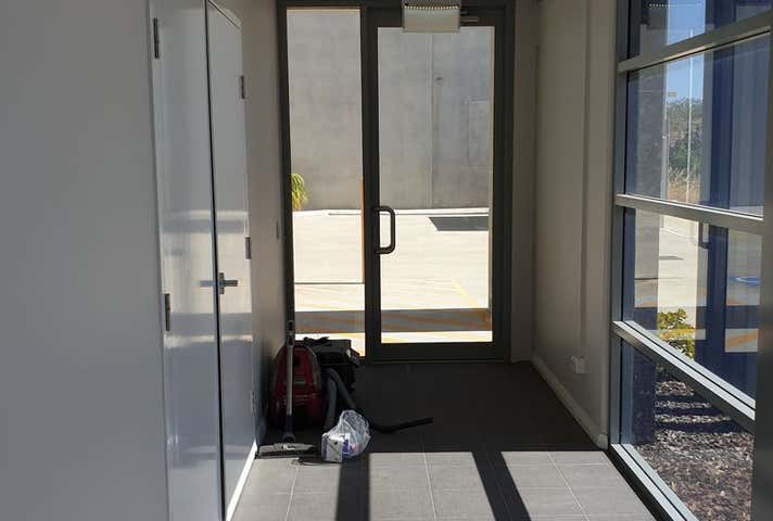 6 Darlot Rd Landsdale WA 6065 - Image 9