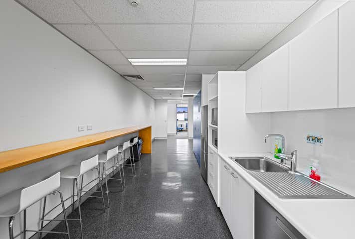 18 Metroplex Avenue Murarrie QLD 4172 - Image 8