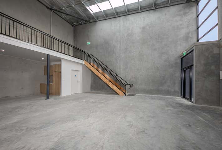 20/10 Graham Street Melton VIC 3337 - Image 2