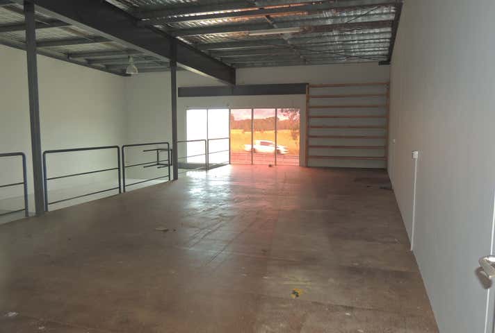 3/11 Gateway Court Coomera QLD 4209 - Image 4