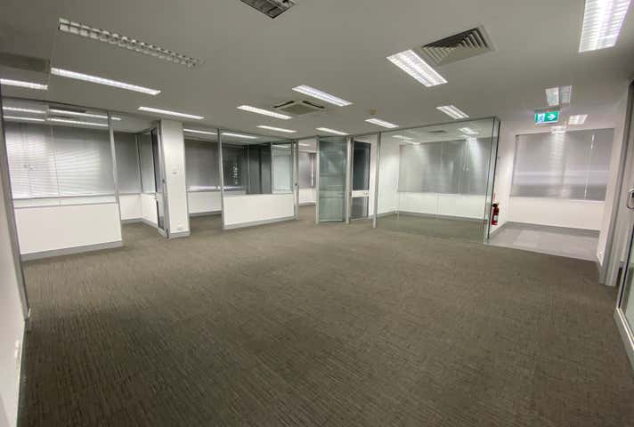 63 Raynham Street Salisbury QLD 4107 - Image 8