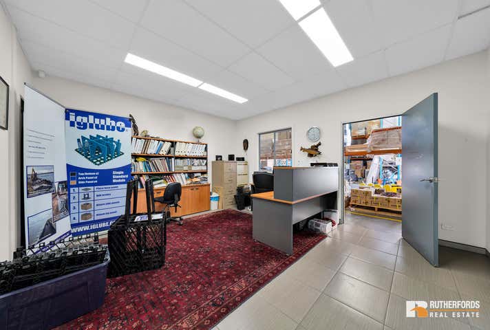 30 Latitude Boulevard Thomastown VIC 3074 - Image 7