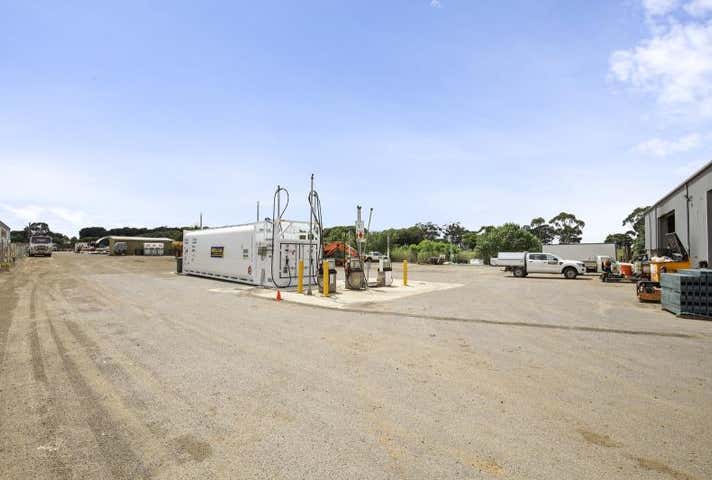 105 Barwon Terrace South Geelong VIC 3220 - Image 12