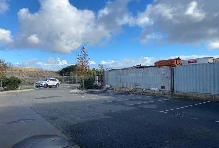 104 Furniss Rd Landsdale WA 6065 - Image 11