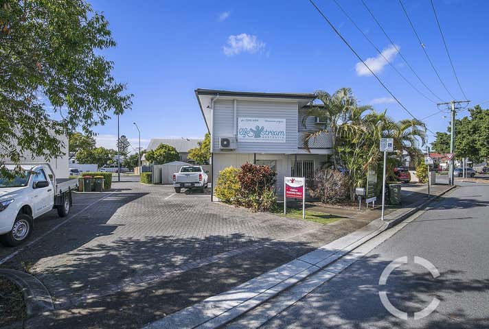 24 Stoneham Street Greenslopes QLD 4120 - Image 4
