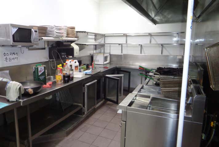 64 Shields Street Cairns City QLD 4870 - Image 3