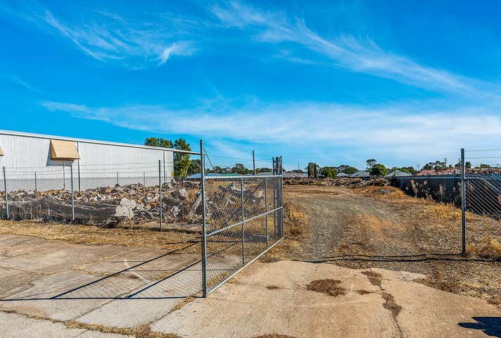 37a Samuel Street Smithfield SA 5114 - Image 20