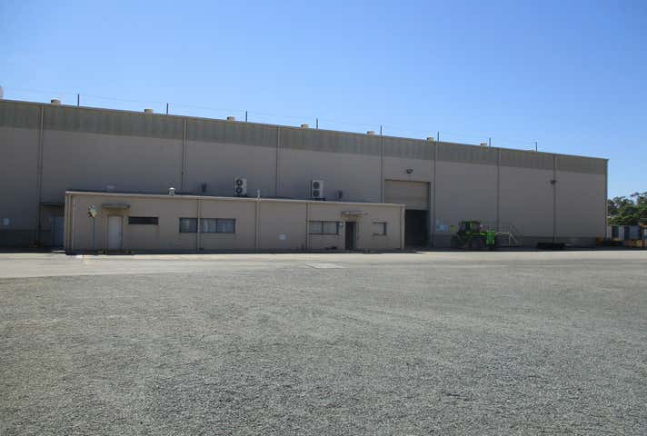 58 Thomas Road Kwinana Beach WA 6167 - Image 3