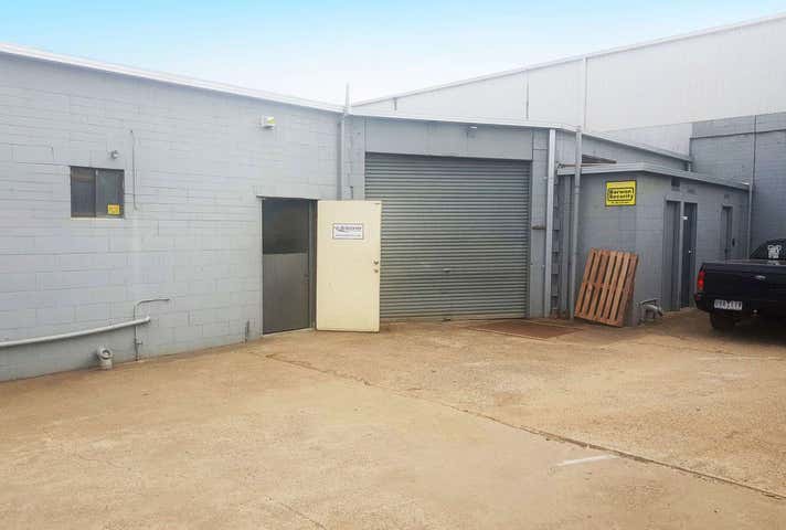 5/5 Dowsett Street South Geelong VIC 3220 - Image 2